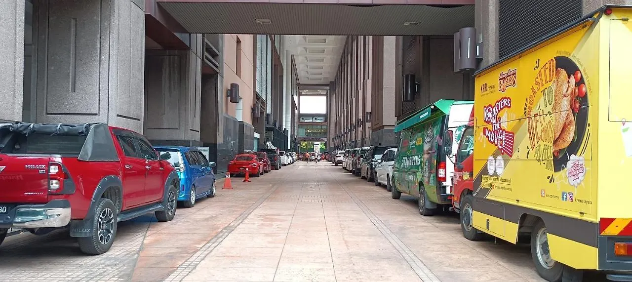 Plaza Apartment At Berjaya Times Square Kl Kuala Lumpur 0*,  Malaysia